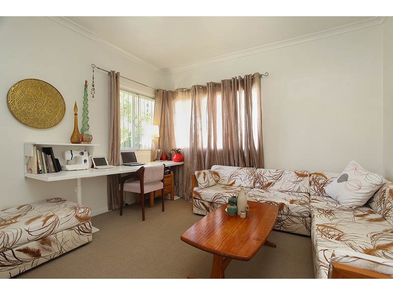 72 Gray Street, Carina QLD 4152