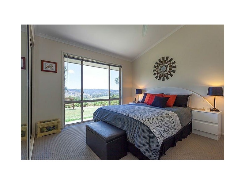 Ravensbourne QLD 4352