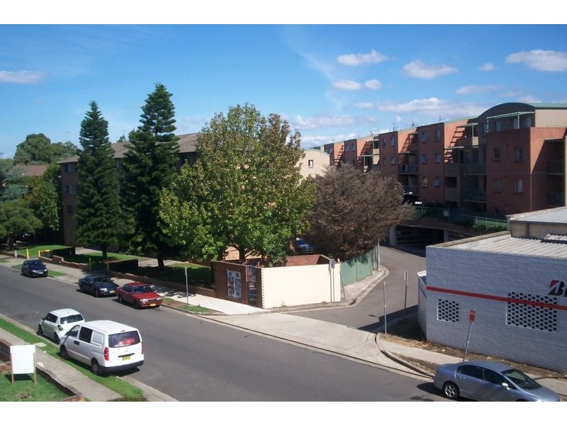 9/32 Pirie Street, Liverpool NSW 2170