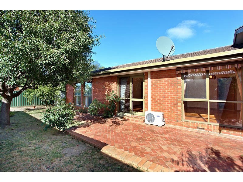 52 Ponsford Avenue, Wantirna South VIC 3152