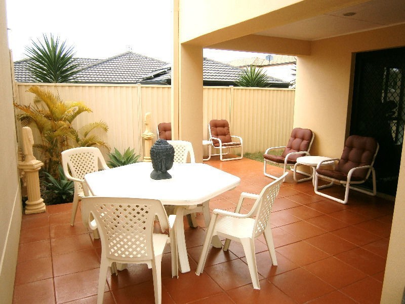 14 Noelene Lane, Arundel QLD 4214