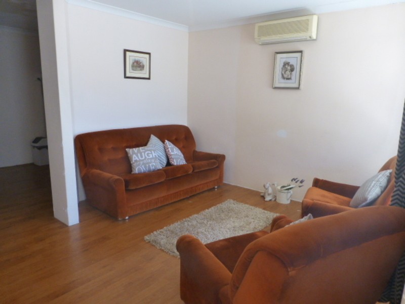 13 Ewart Grove, Midland WA 6056
