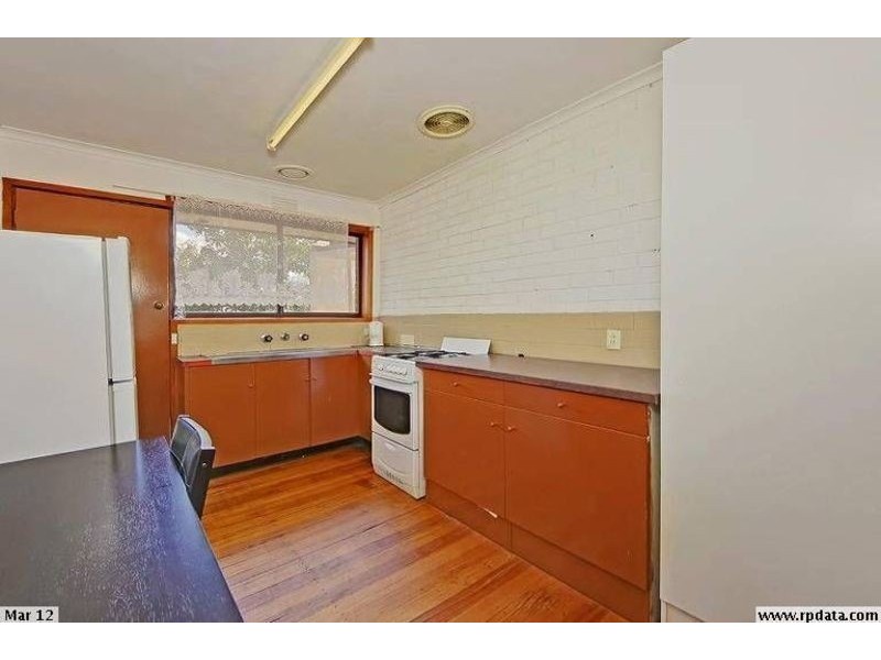 4/12 Elizabeth Street, St Albans VIC 3021