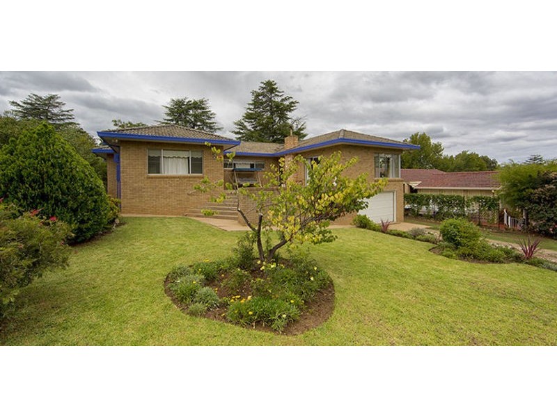 5 Elizabeth Avenue, Cowra NSW 2794