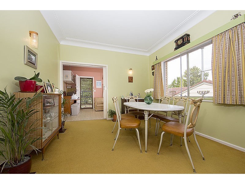 5 Elizabeth Avenue, Cowra NSW 2794