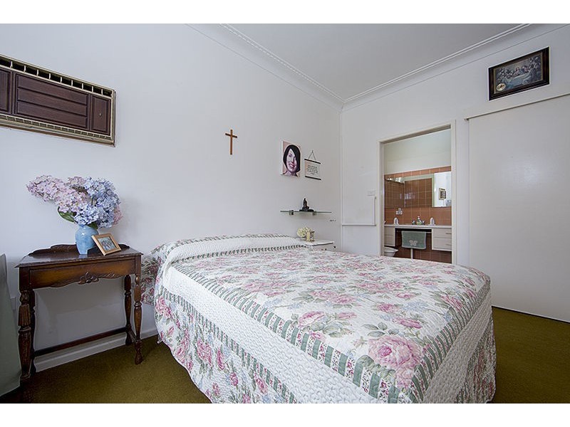 5 Elizabeth Avenue, Cowra NSW 2794