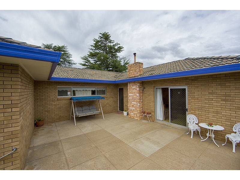 5 Elizabeth Avenue, Cowra NSW 2794