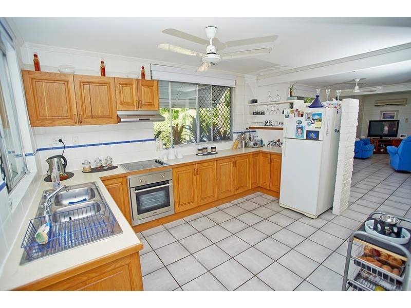 11 Florey Street, Wulguru QLD 4811