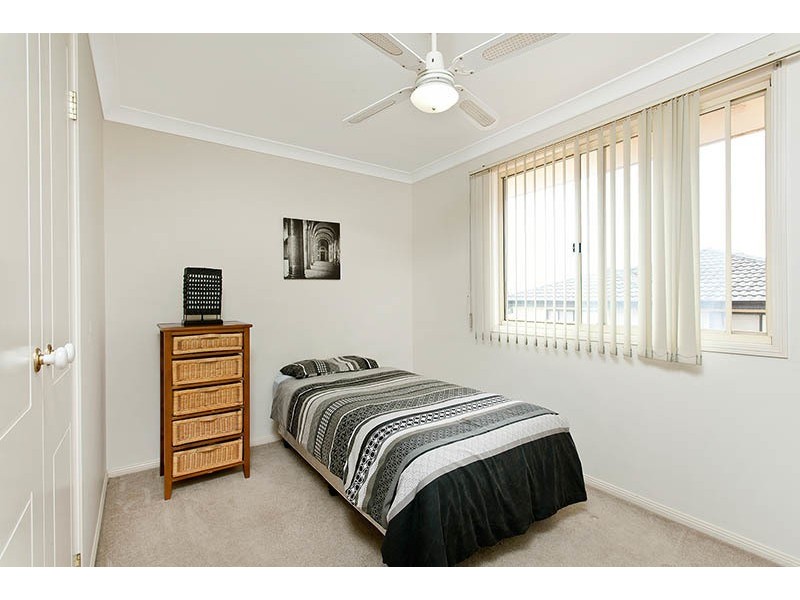 74 Horsley Drive, Horsley NSW 2530