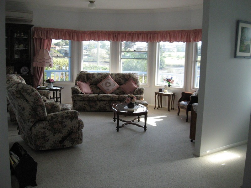 64 Eucalyptus Drive, Dalmeny NSW 2546