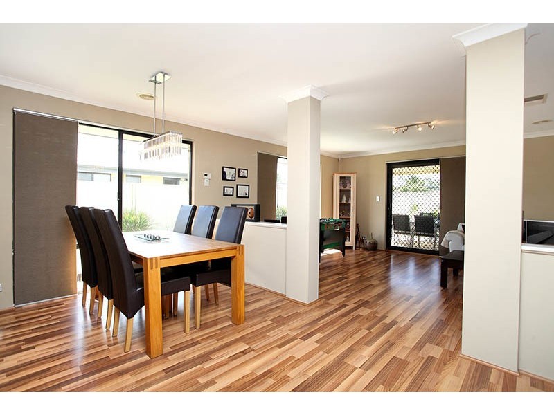 23  Fulmar Way, Seville Grove WA 6112