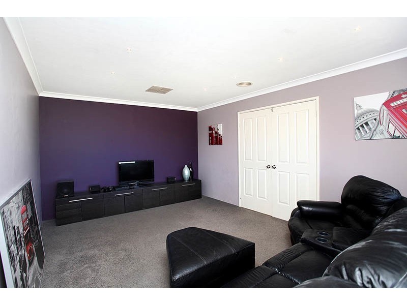 23  Fulmar Way, Seville Grove WA 6112