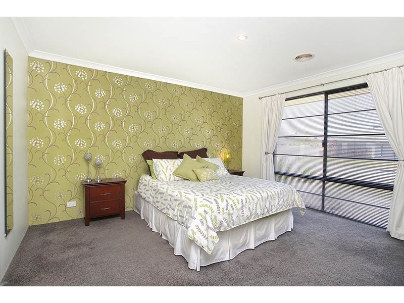 23  Fulmar Way, Seville Grove WA 6112