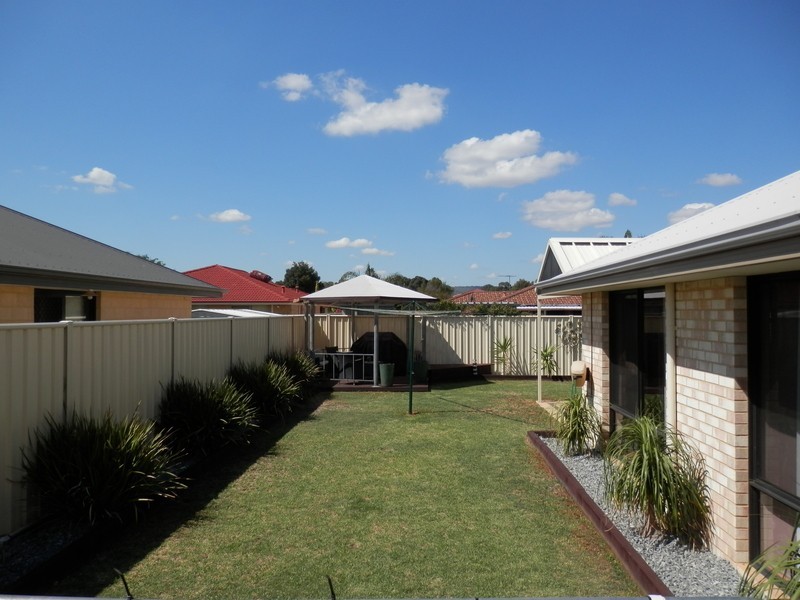 23  Fulmar Way, Seville Grove WA 6112