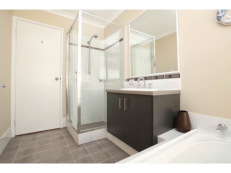 23  Fulmar Way, Seville Grove WA 6112