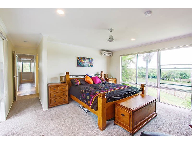 128-130 Apsley Way, Andergrove QLD 4740