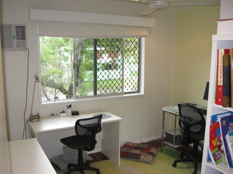 13 Chauncy Crs, Douglas QLD 4814