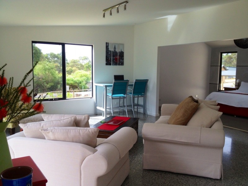 8 Thorne Road, Denmark WA 6333