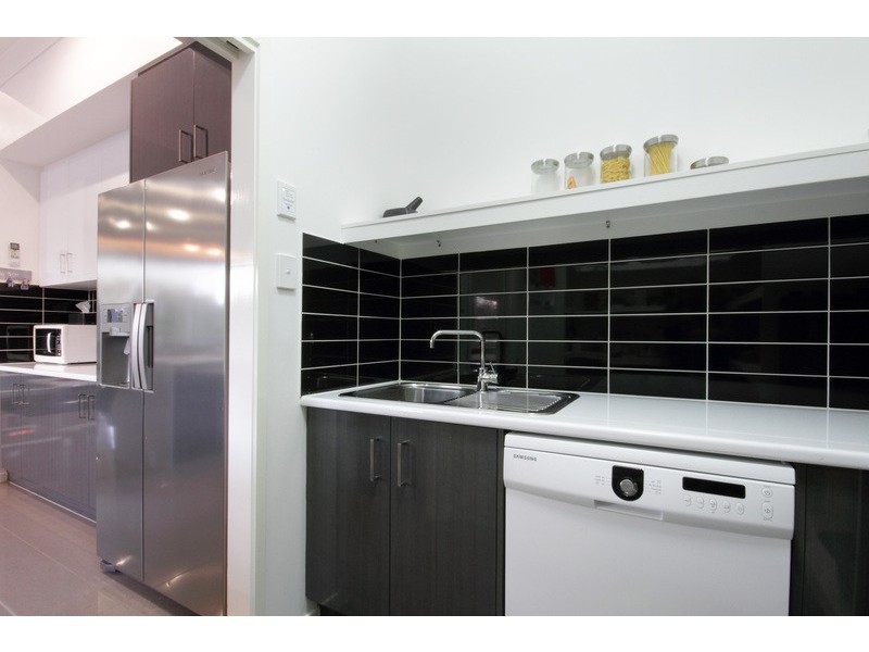 8 Cooinda Place, Glass House Mountains QLD 4518