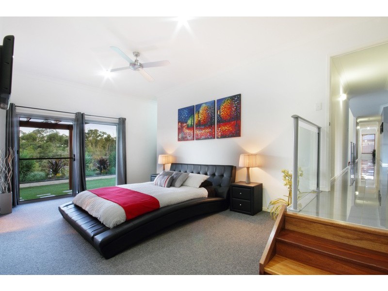 8 Cooinda Place, Glass House Mountains QLD 4518