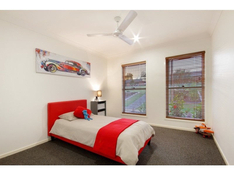 8 Cooinda Place, Glass House Mountains QLD 4518