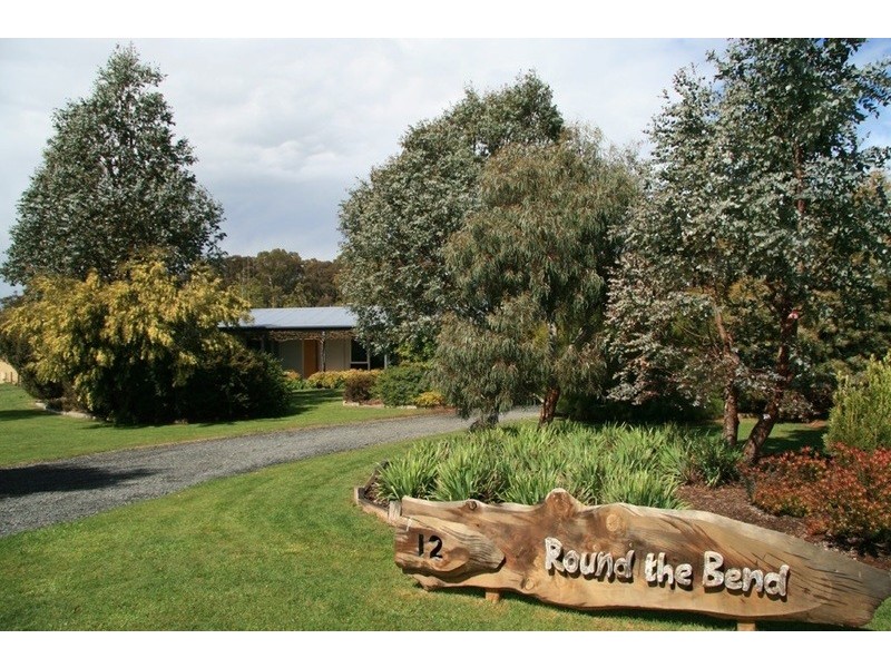 12  Groves Street, Trentham VIC 3458