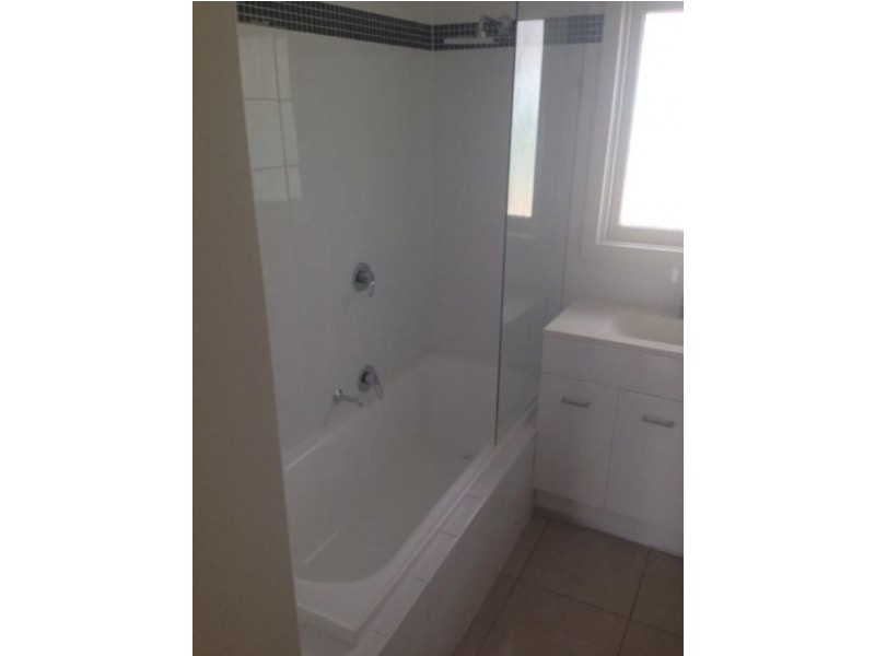 6 Talona Crecent, Corio VIC 3214