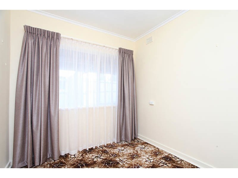 18 Hodge Road, Para Hills SA 5096