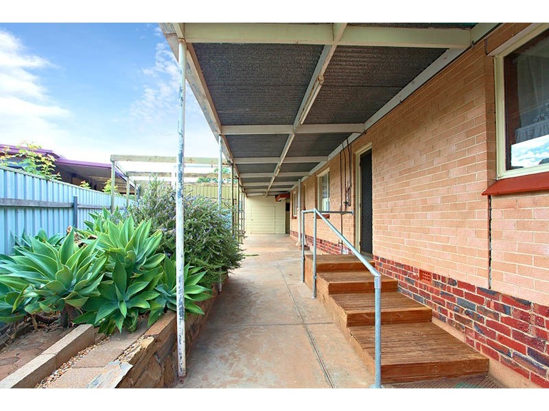 18 Hodge Road, Para Hills SA 5096