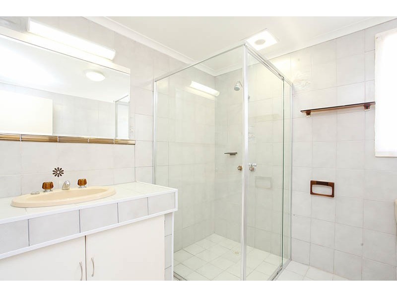 18 Hodge Road, Para Hills SA 5096