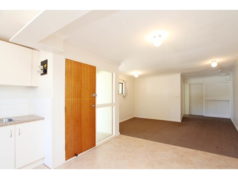 18 Hodge Road, Para Hills SA 5096