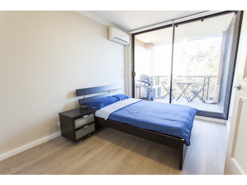 58/236 Pacific Highway, Crows Nest NSW 2065
