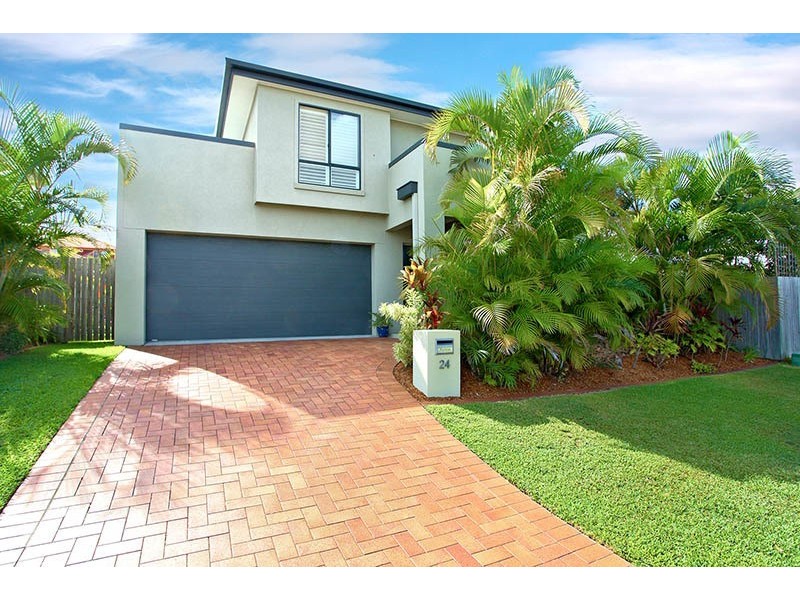 24 Casuarina Drive, Molendinar QLD 4214