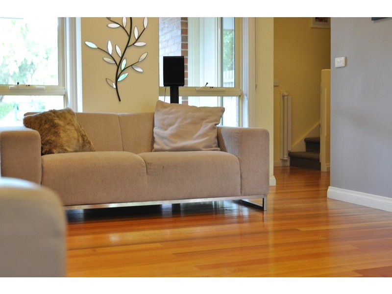 30 Raymond Street, Blackburn North VIC 3130