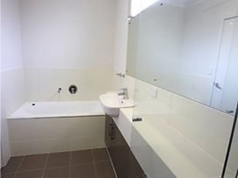 33/2 Eucalyptus Avenue, Noarlunga Centre SA 5168