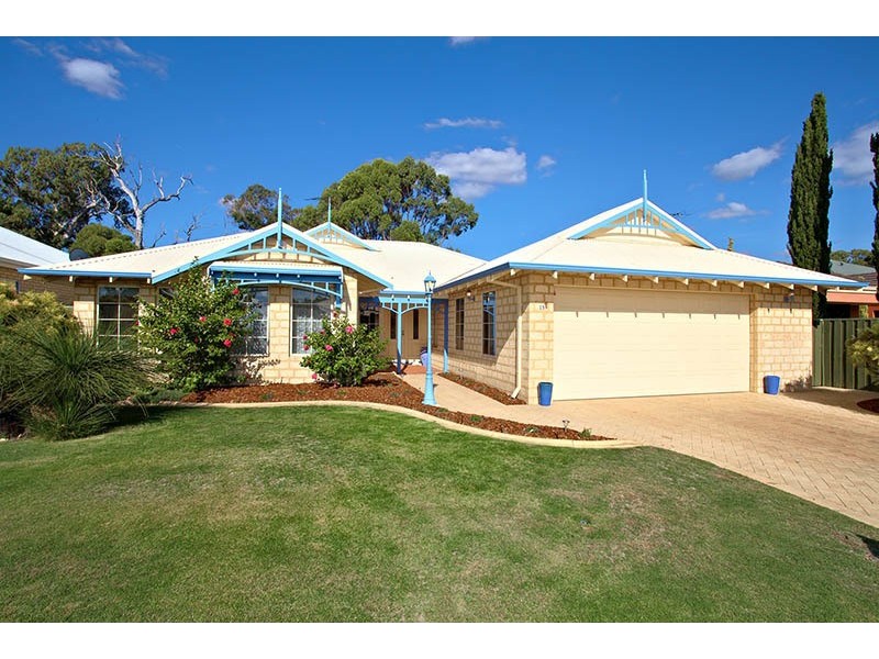 15 Mayfair Mews, Meadow Springs WA 6210