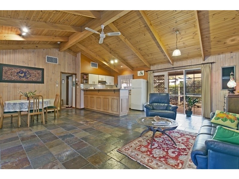 24 Symonds Street, Aldinga Beach SA 5173