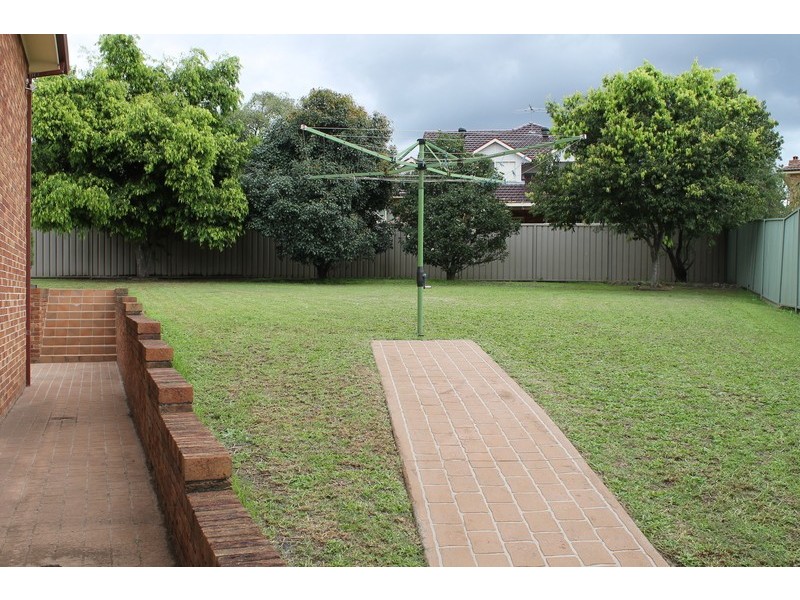 11 Bradyn Place, Glenmore Park NSW 2745
