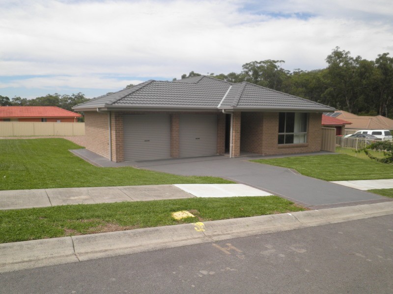 7 Magpie Court, Toronto NSW 2283