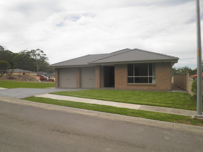 7 Magpie Court, Toronto NSW 2283