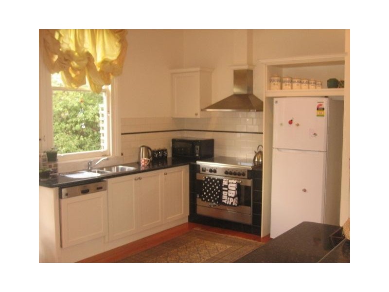 20 Walker Street, Donald VIC 3480