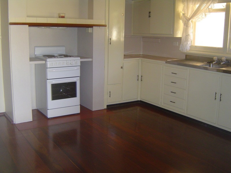 1 Queensbury Street, South Bunbury WA 6230