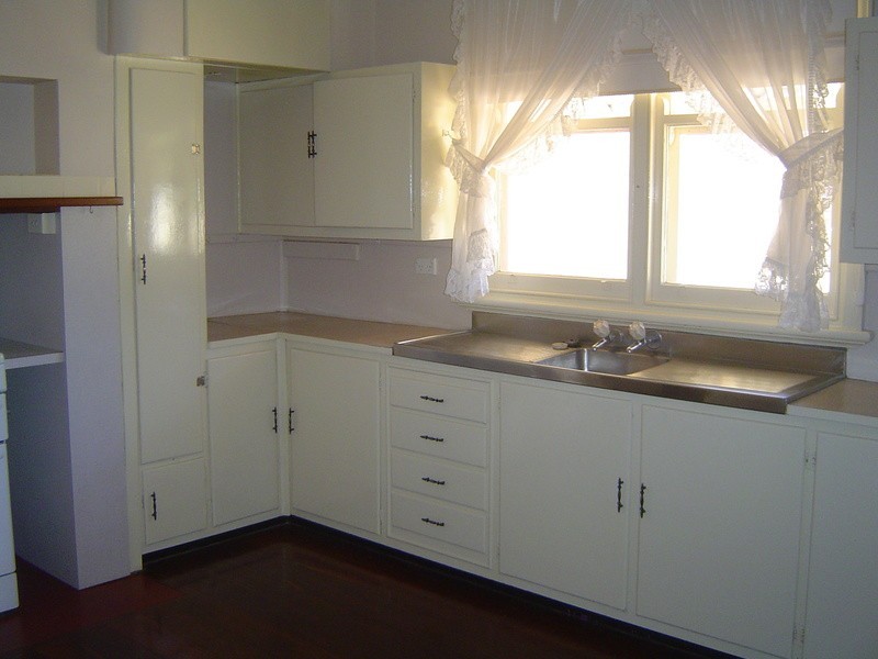 1 Queensbury Street, South Bunbury WA 6230