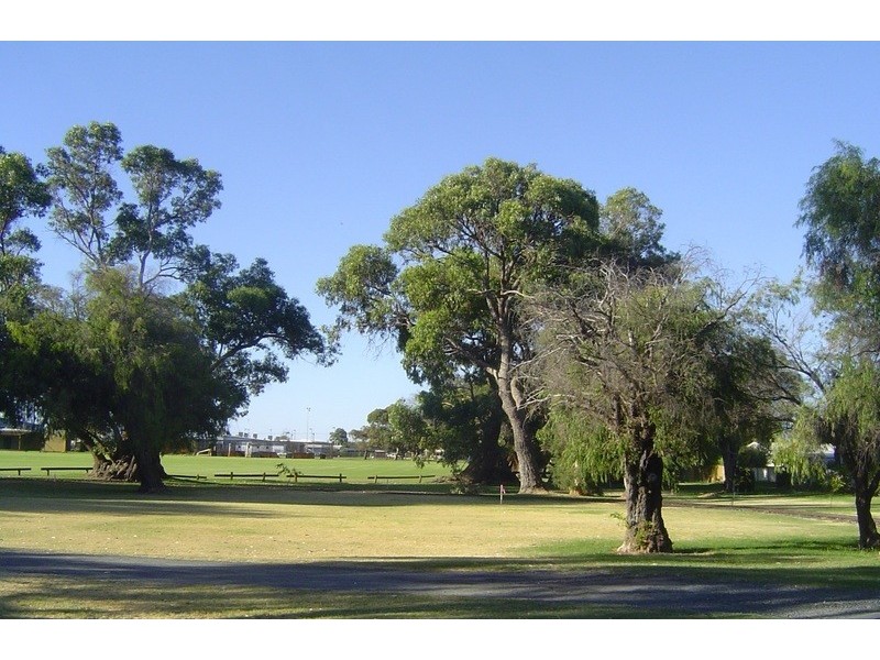 1 Queensbury Street, South Bunbury WA 6230