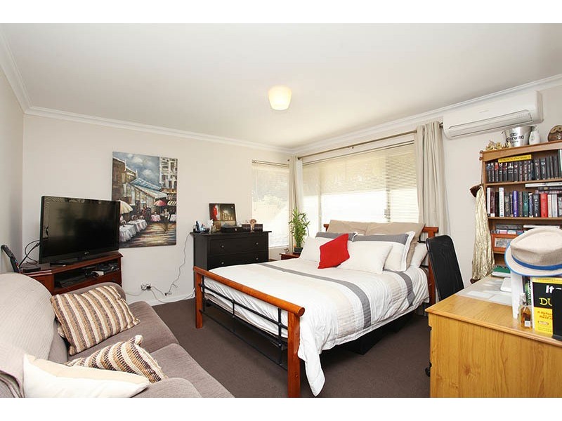 2 The Rise, Gwelup WA 6018