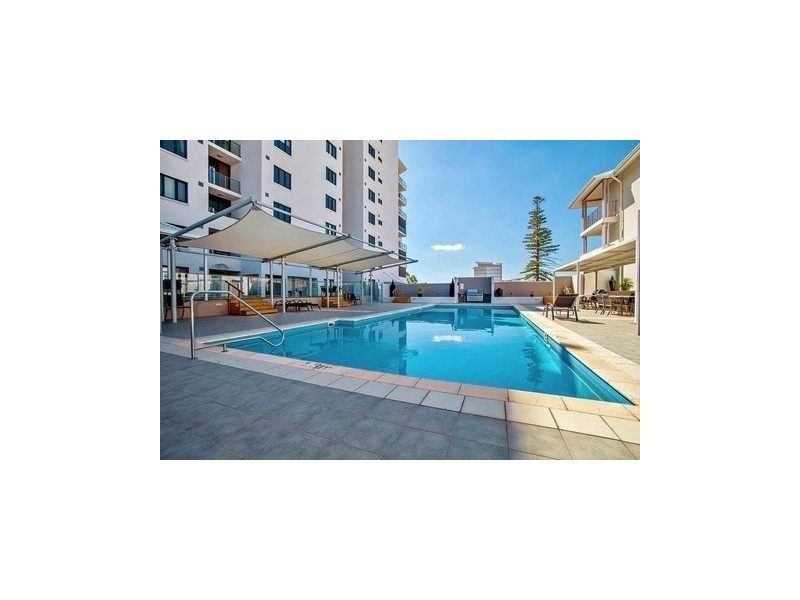 60/17 Rockingham Beach Road, Rockingham WA 6168