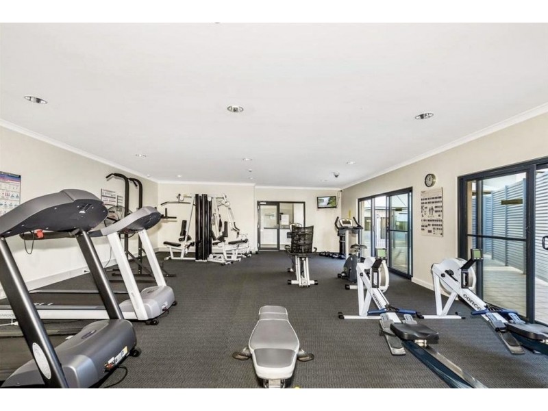 60/17 Rockingham Beach Road, Rockingham WA 6168