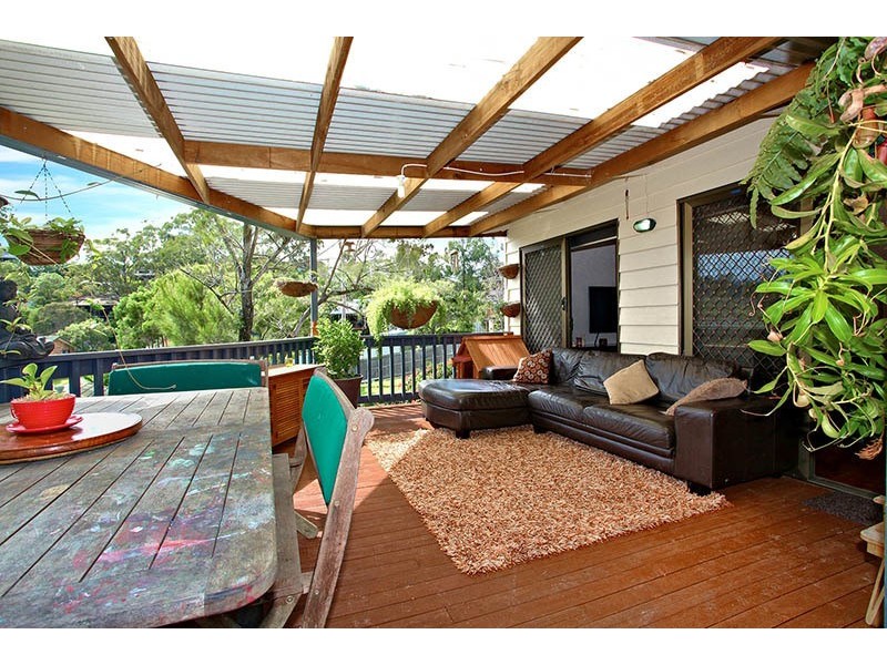 Elanora QLD 4221