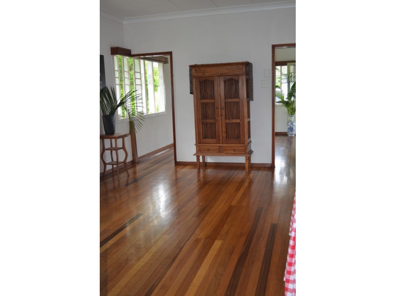 16 Nelson Street, Bungalow QLD 4870
