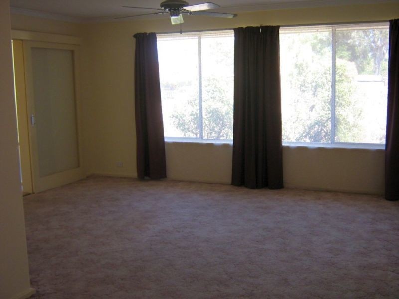 120 Streatham Street, Beckenham WA 6107